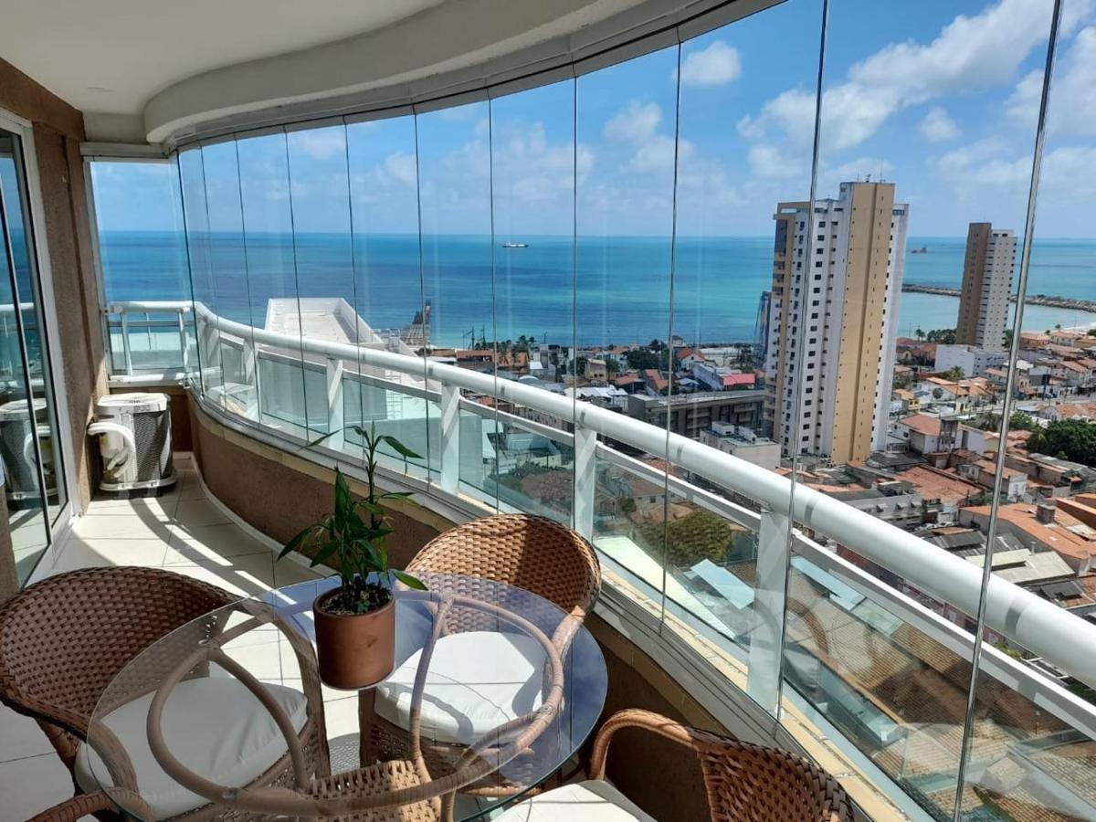 Apartamento Iracema 2001 *